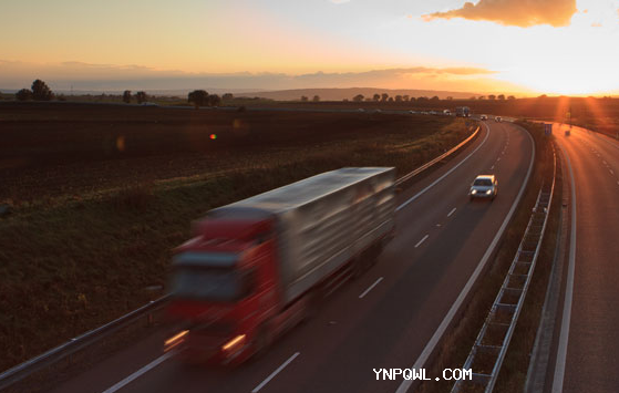 “橙長(cháng)柜”亮相中老鐵路，實(shí)現首發(fā)