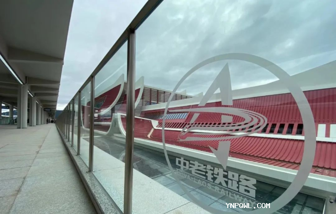 旅客列車(chē)開(kāi)行